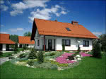 Dom kryty dachówką - Braas