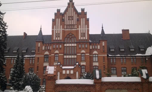 Stolarka okienna w zabytkowych budynkach